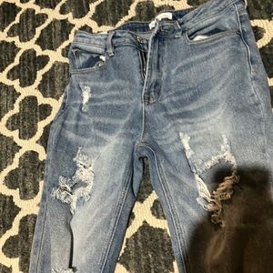 Distressed boyfriend jeans